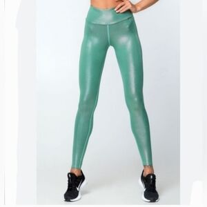 DF Original Luminas Grape Metallic Shimmer Leggins Size Medium